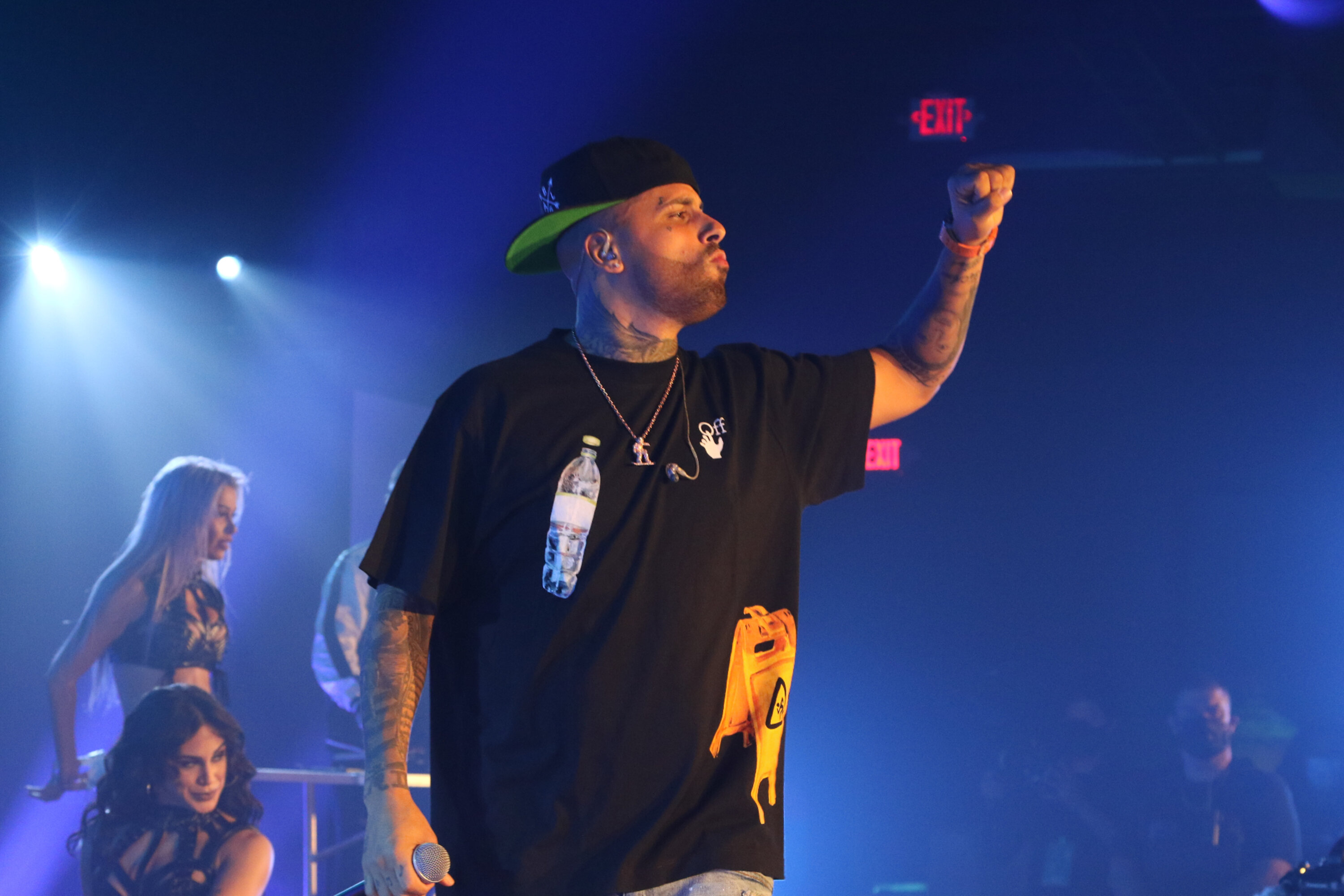 Nicky Jam x Veza Sur activation